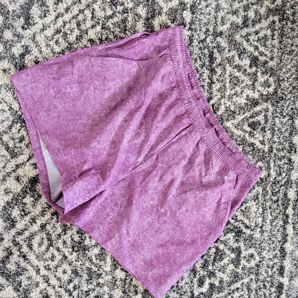 mens lululemon pace Breaker shorts XL